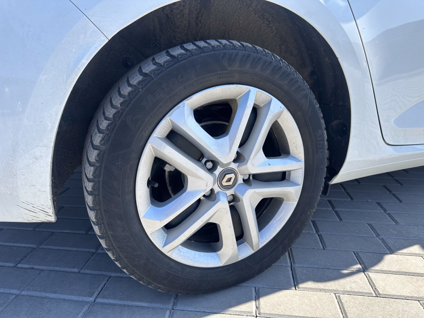 Renault Megane фото 11