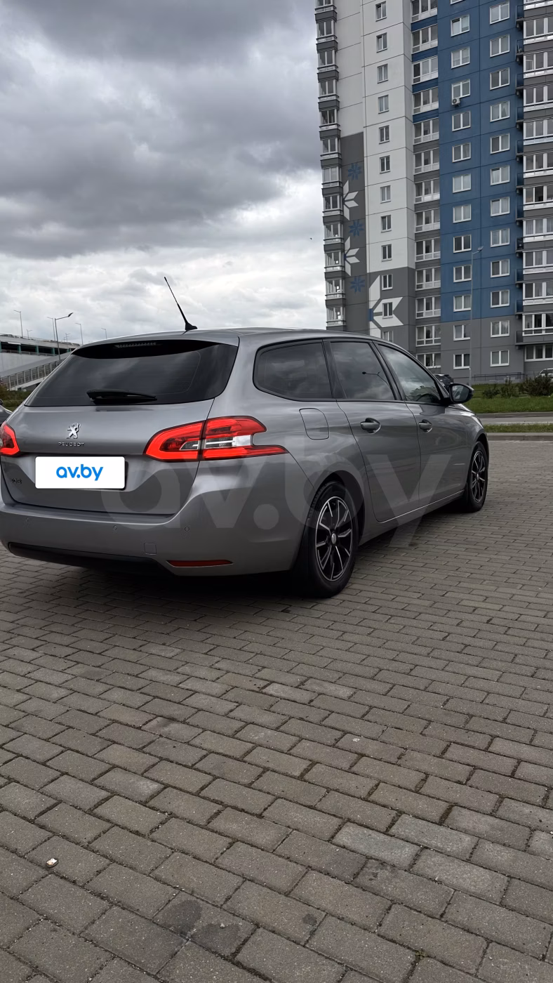Peugeot 308 фото 2