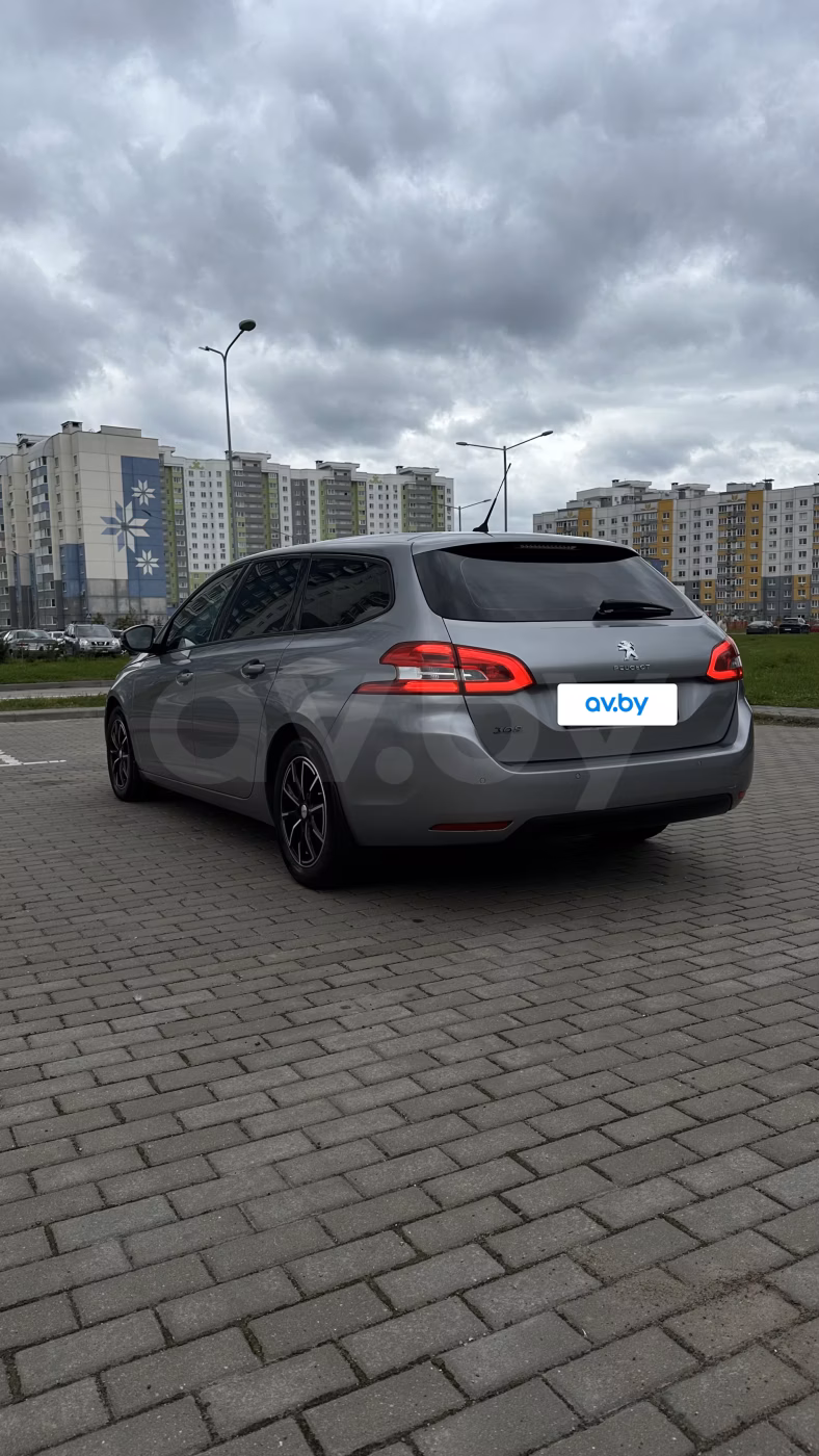 Peugeot 308 фото 3