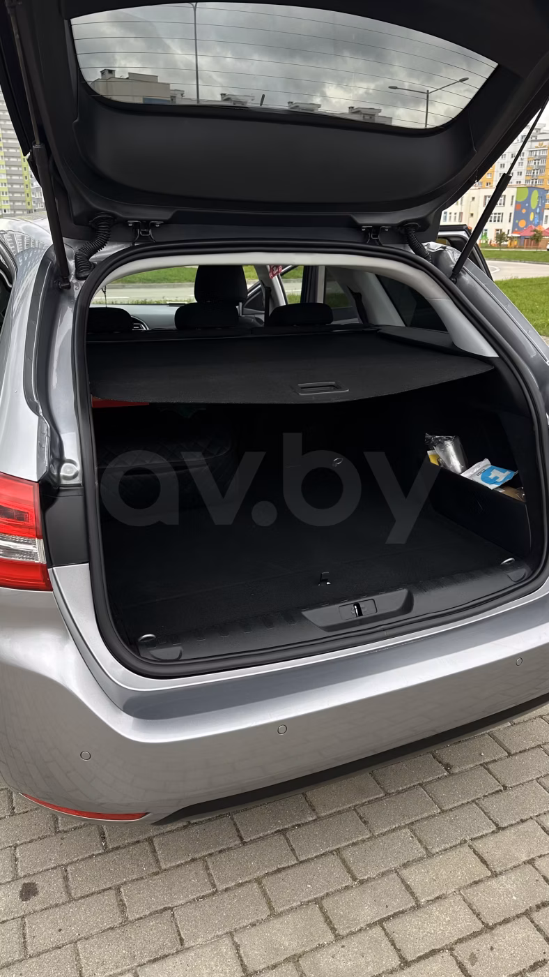 Peugeot 308 фото 9
