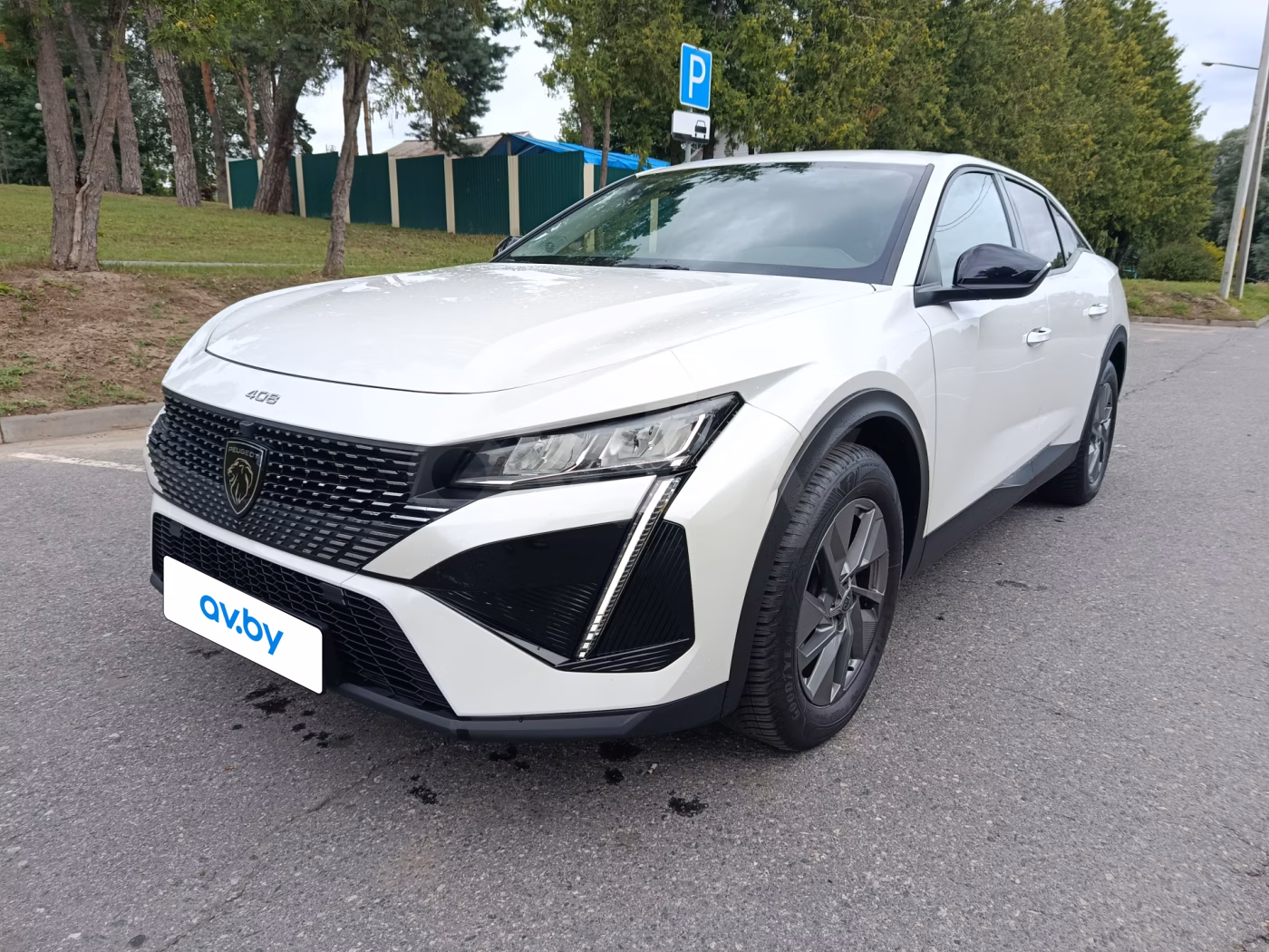 Peugeot 408X фото 3