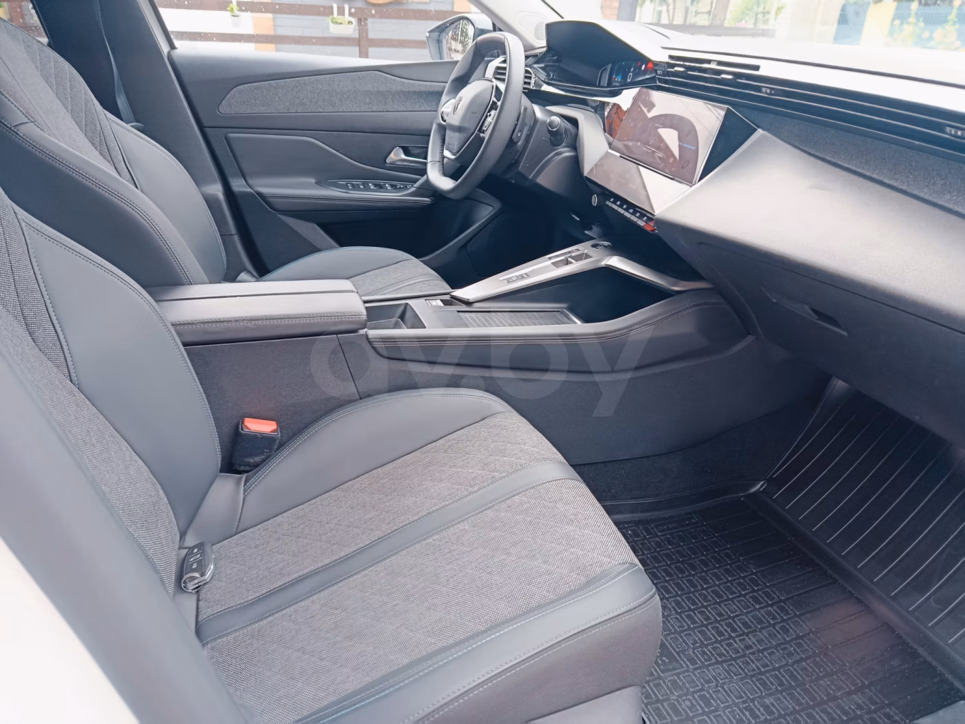 Peugeot 408X фото 11
