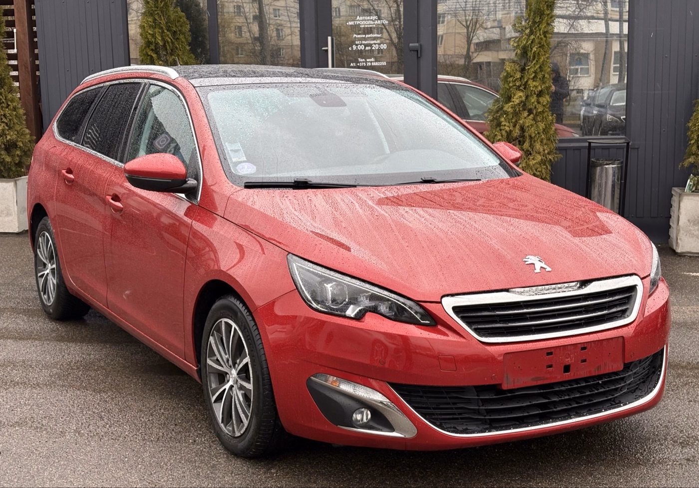 Peugeot 308 фото 2