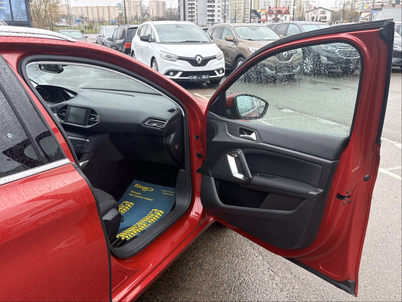 Peugeot 308 фото 14