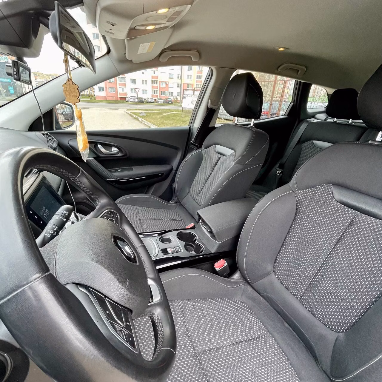 Renault Kadjar фото 8