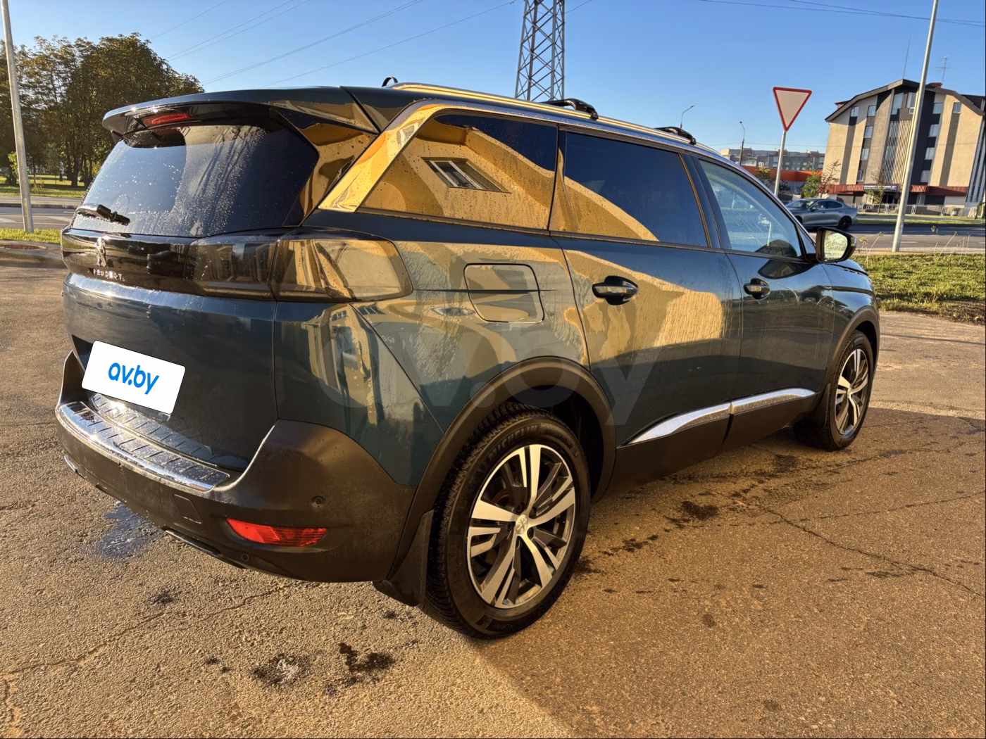 Peugeot 5008 фото 3