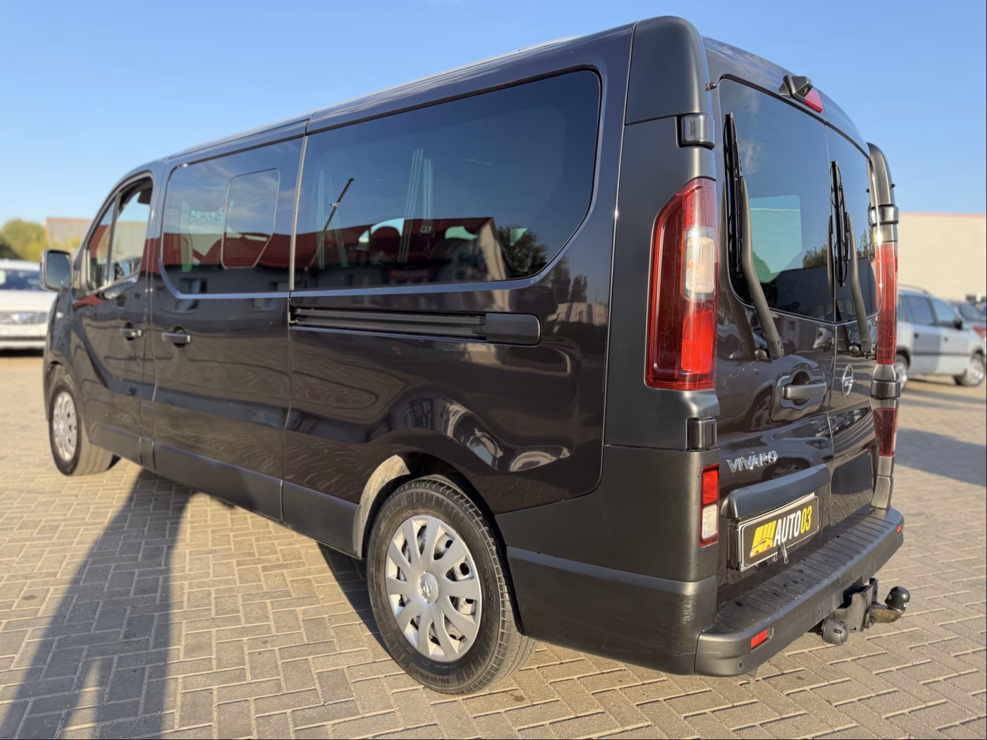 Opel Vivaro фото 4