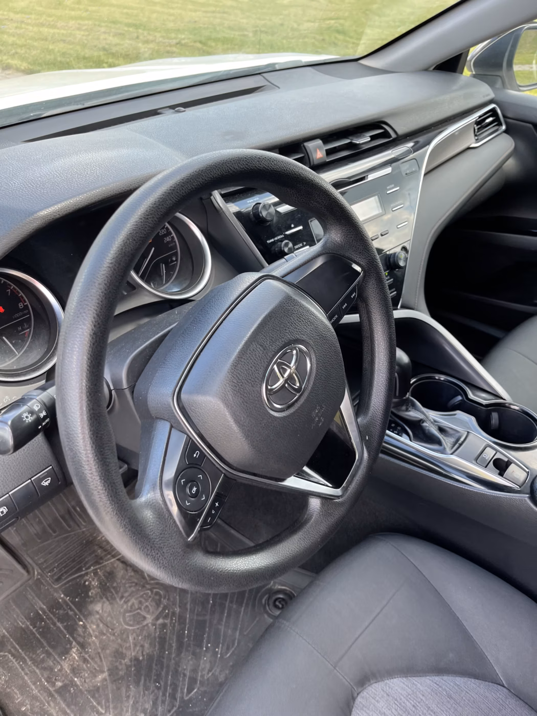 Toyota Camry фото 9