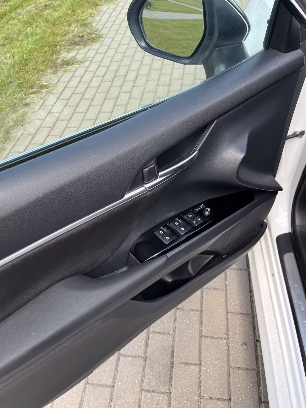 Toyota Camry фото 15