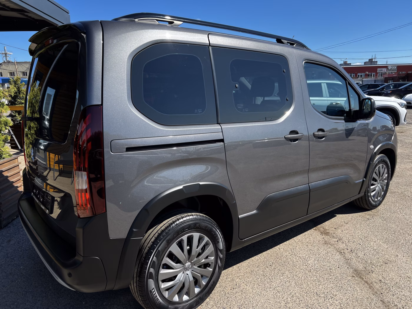 Peugeot Rifter фото 9