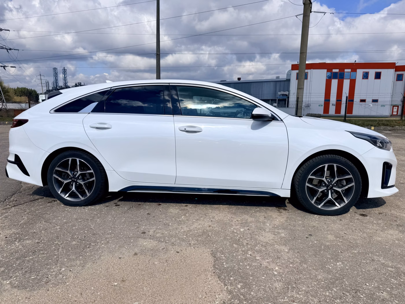 Kia ProCeed фото 5