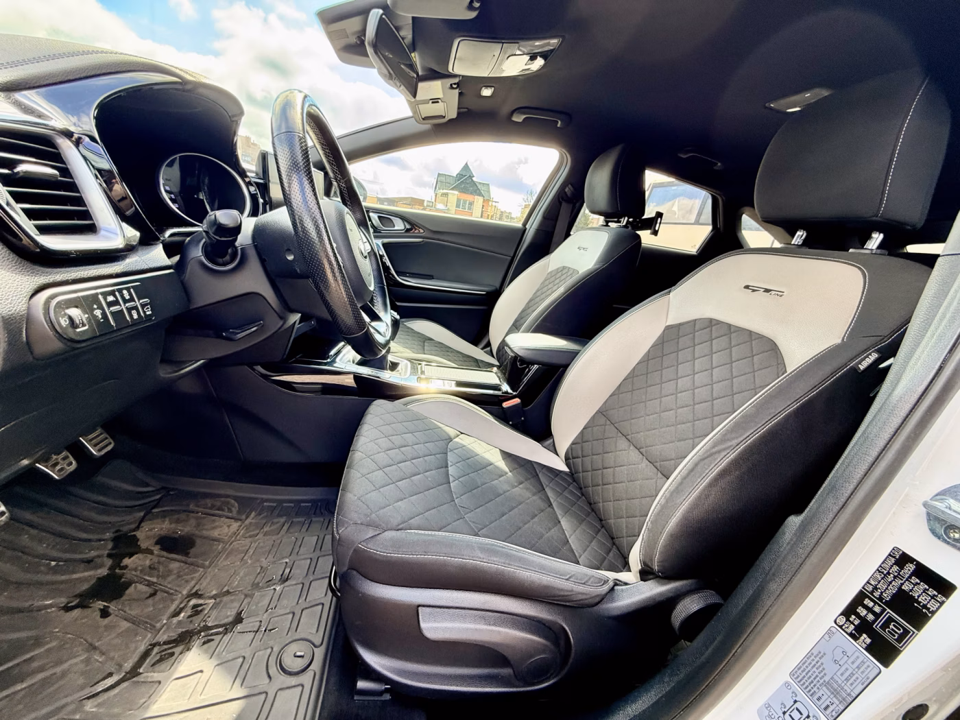 Kia ProCeed фото 19