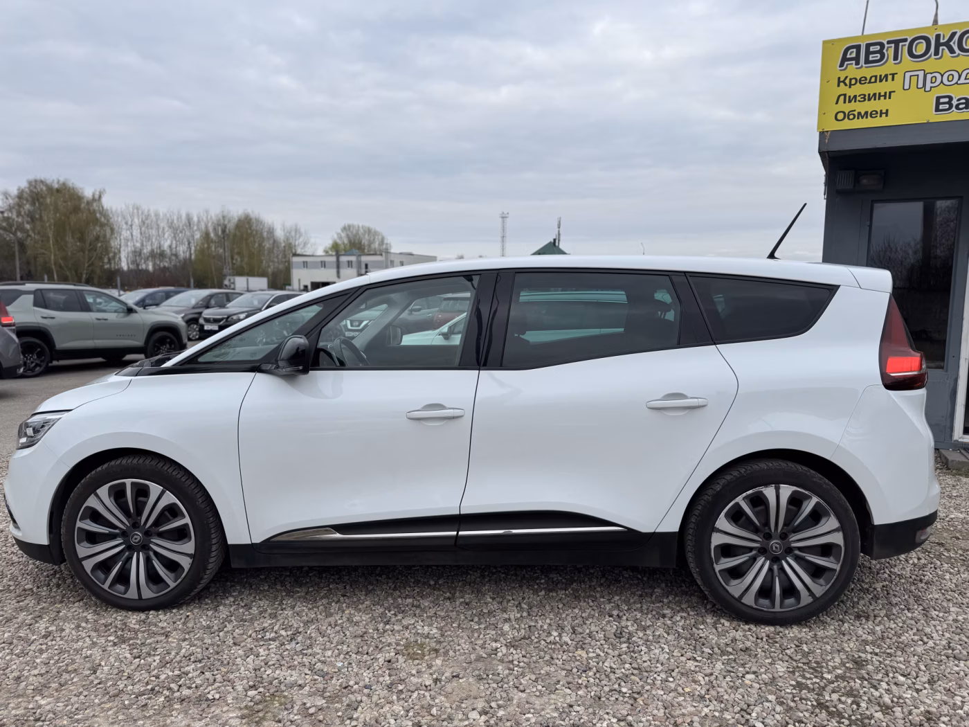 Renault Grand Scenic фото 2