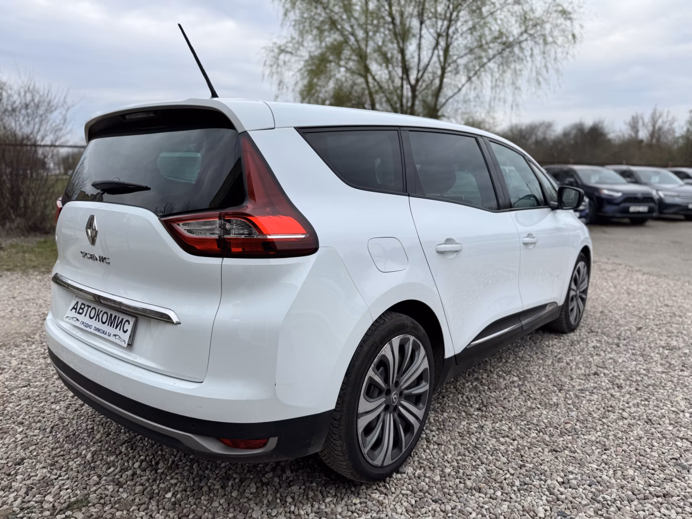 Renault Grand Scenic фото 5
