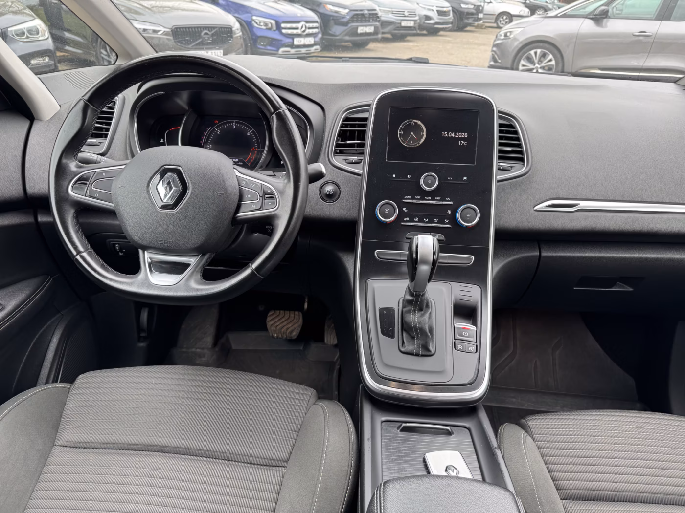 Renault Grand Scenic фото 13