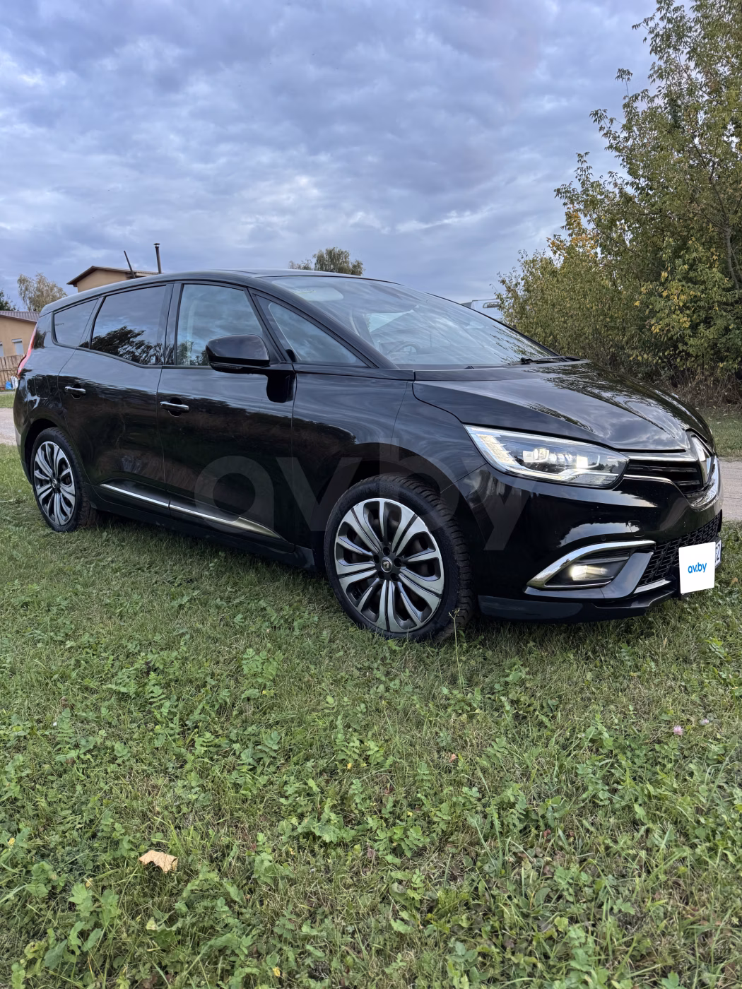 Renault Grand Scenic фото 8