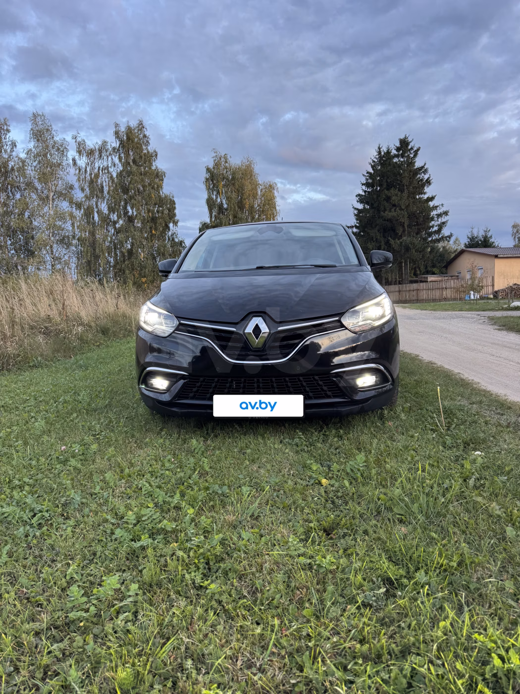 Renault Grand Scenic фото 9