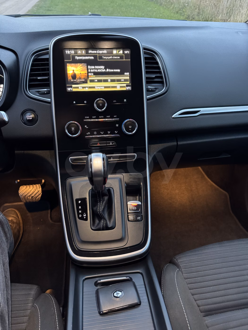 Renault Grand Scenic фото 20