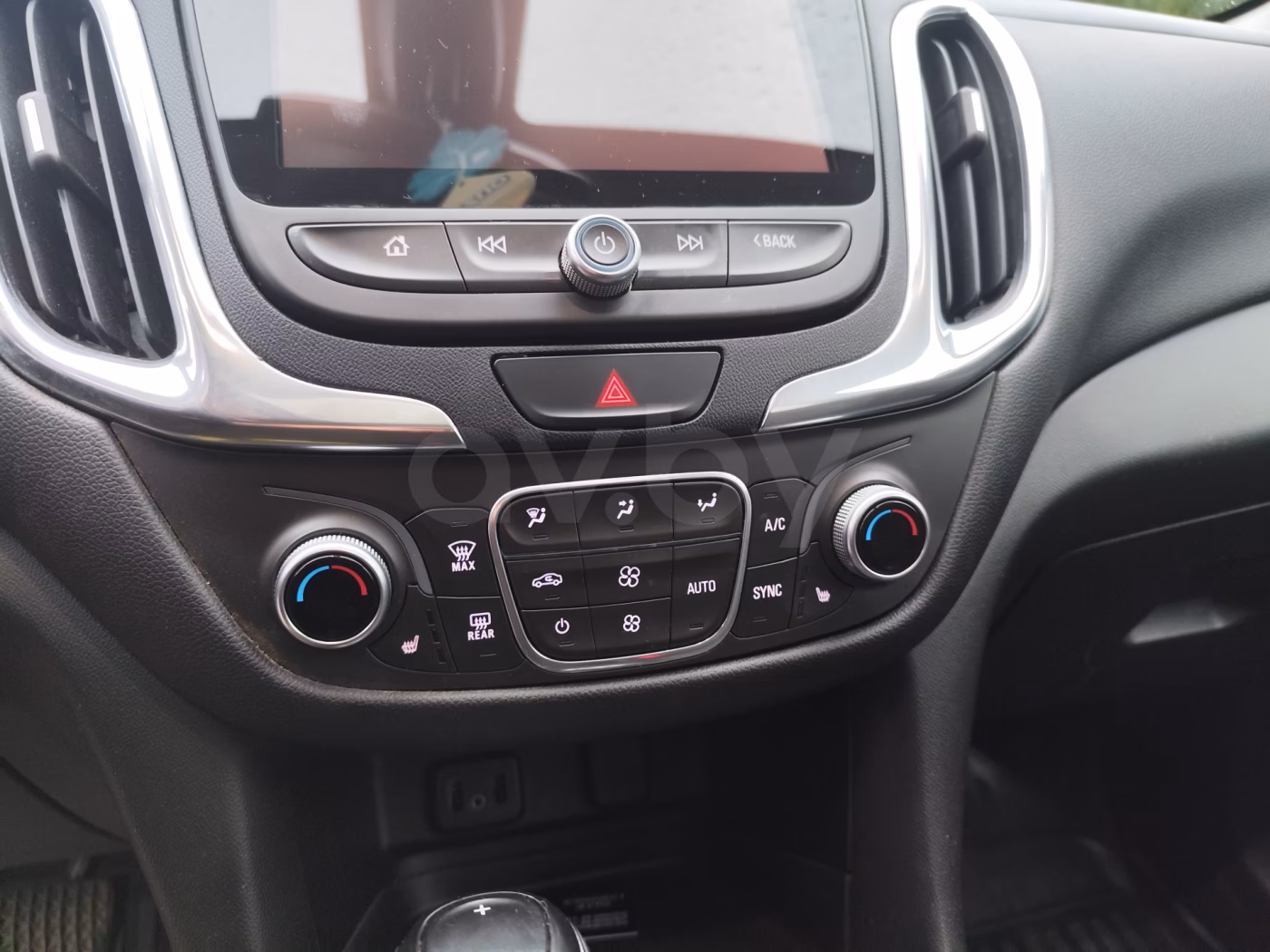 Chevrolet Equinox фото 11