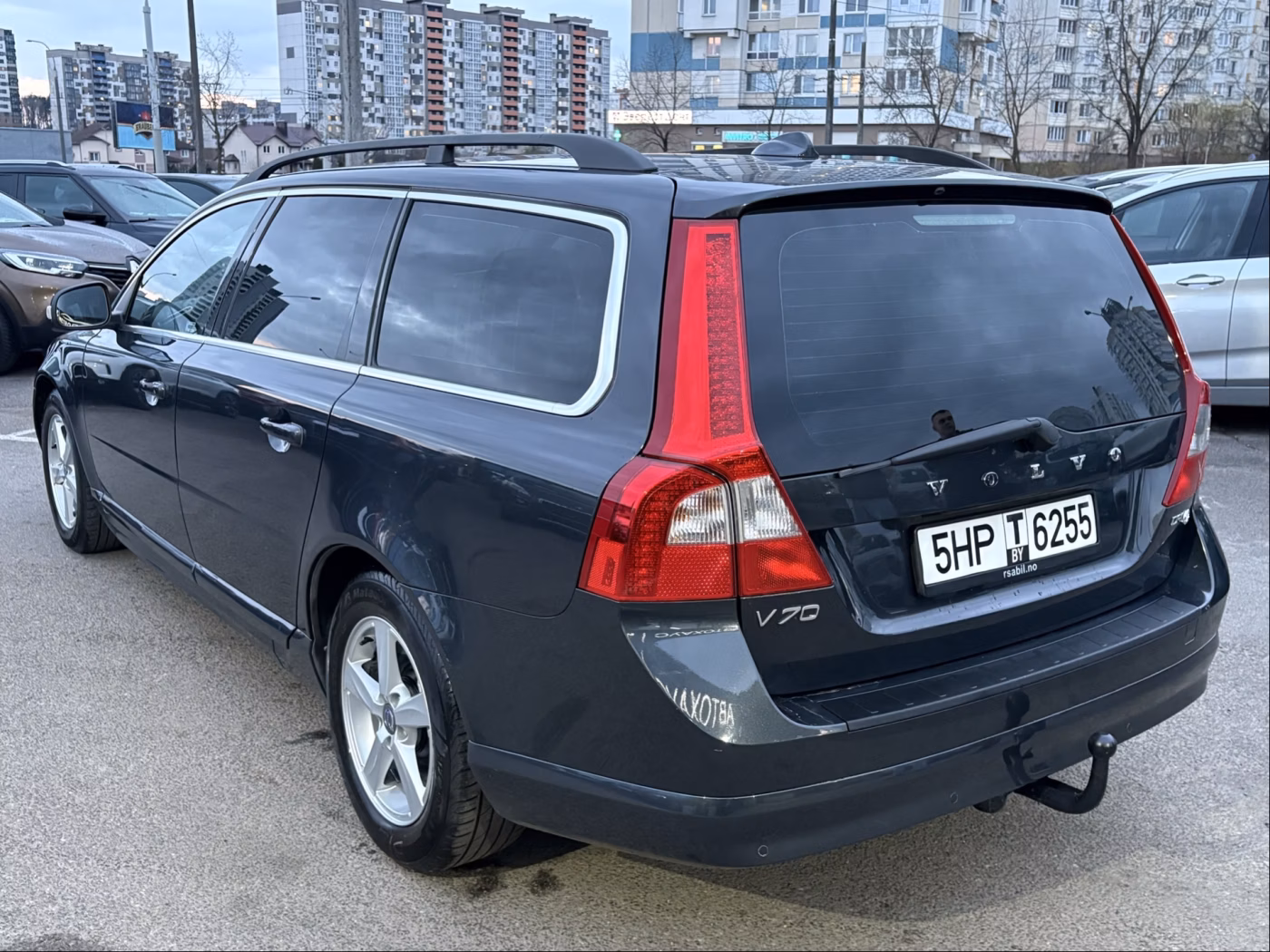 Volvo V70 фото 18