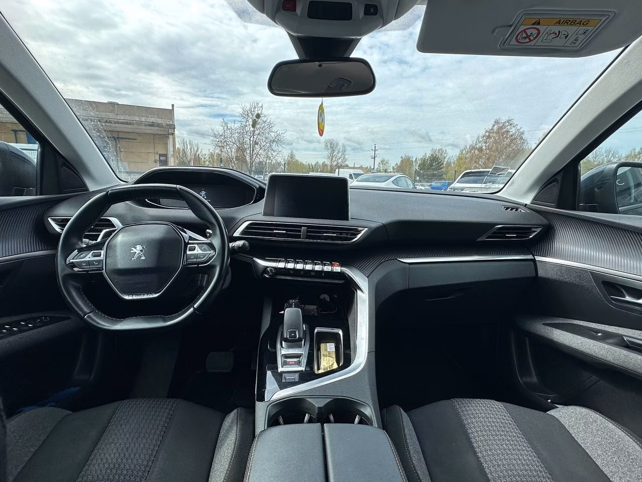 Peugeot 3008 фото 14