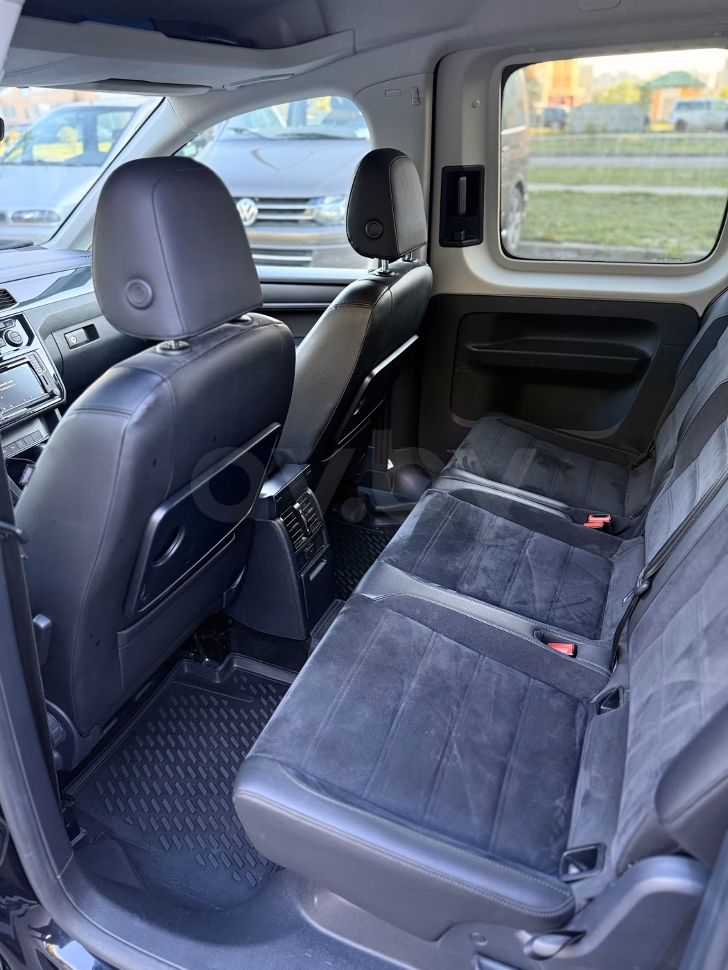 Volkswagen Caddy MAXI фото 16