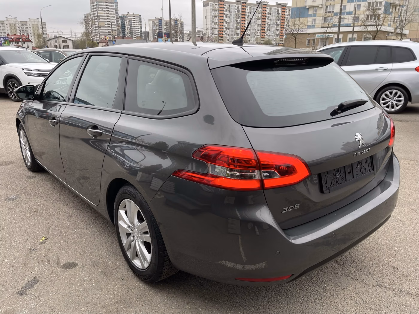 Peugeot 308 фото 4