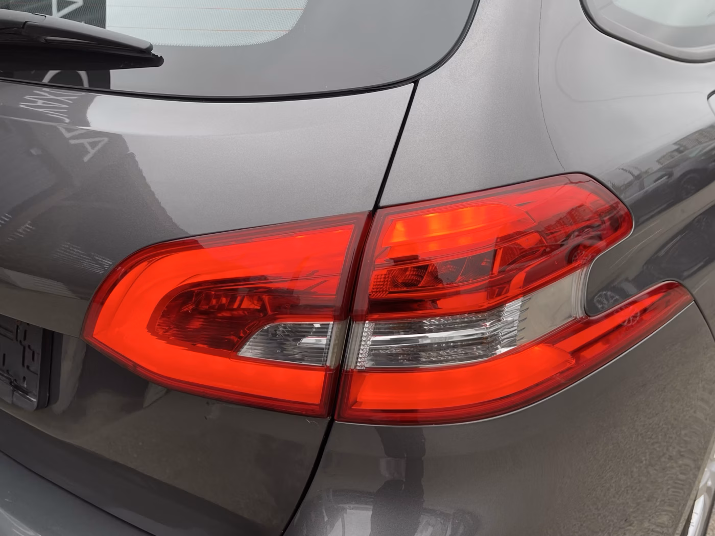 Peugeot 308 фото 8