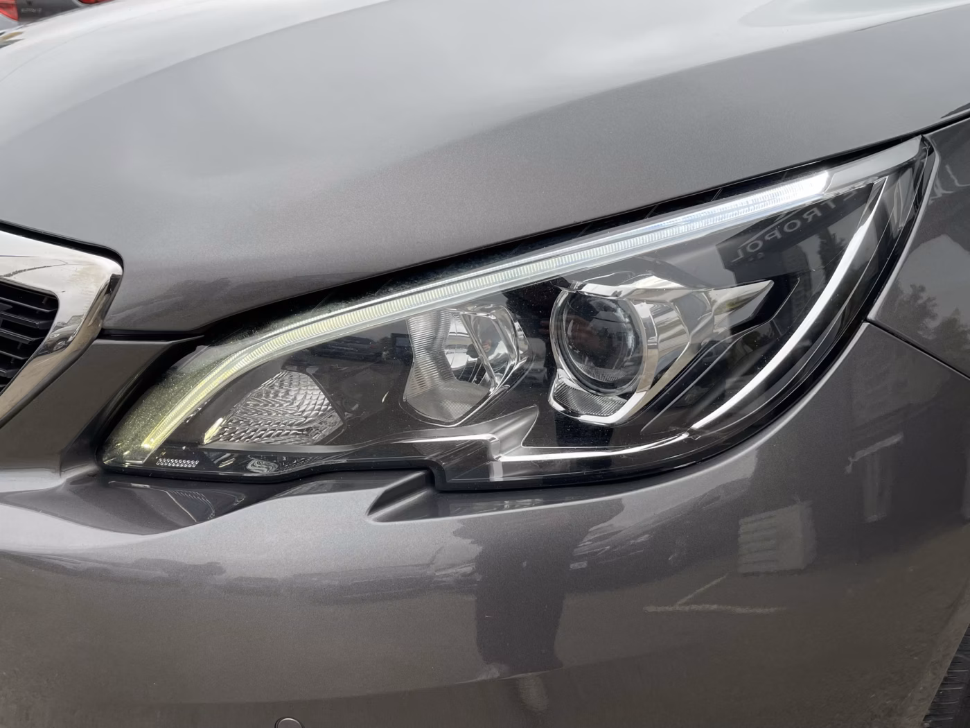 Peugeot 308 фото 9