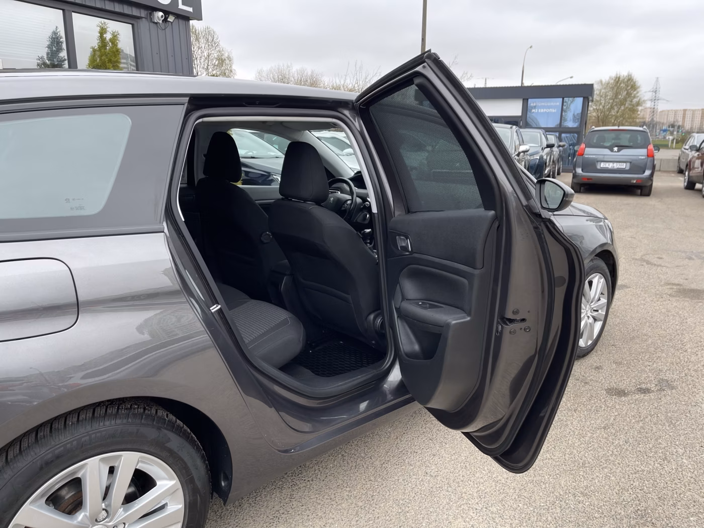 Peugeot 308 фото 15