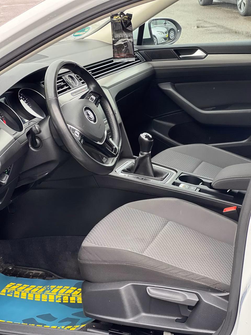 Volkswagen Passat фото 10
