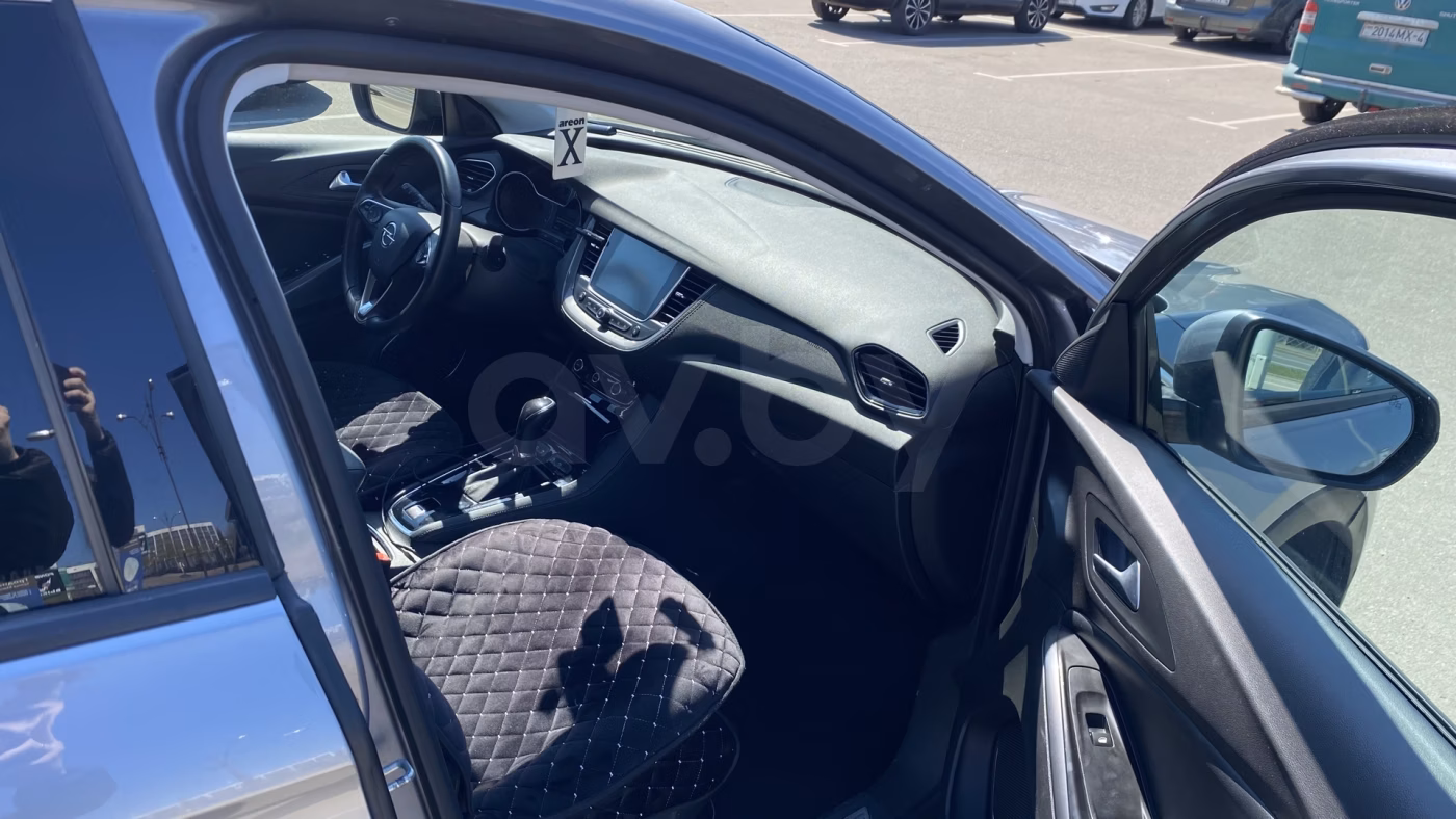 Opel Grandland X фото 11
