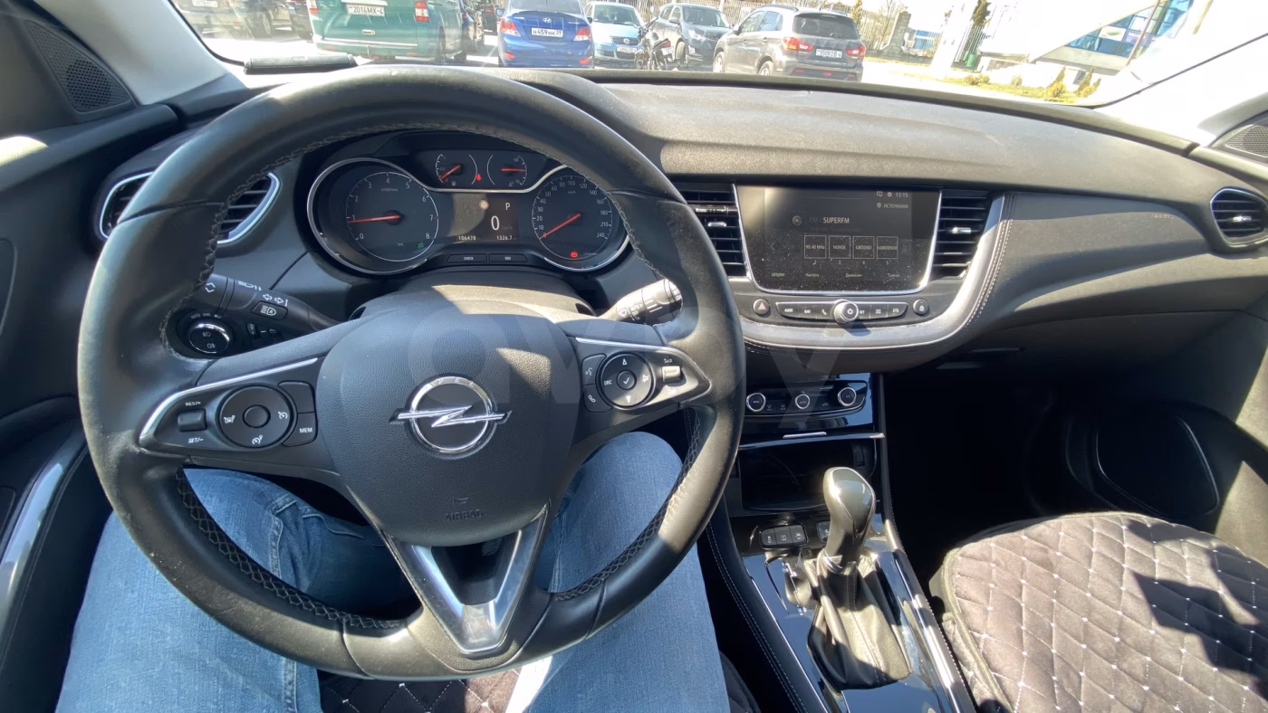 Opel Grandland X фото 13