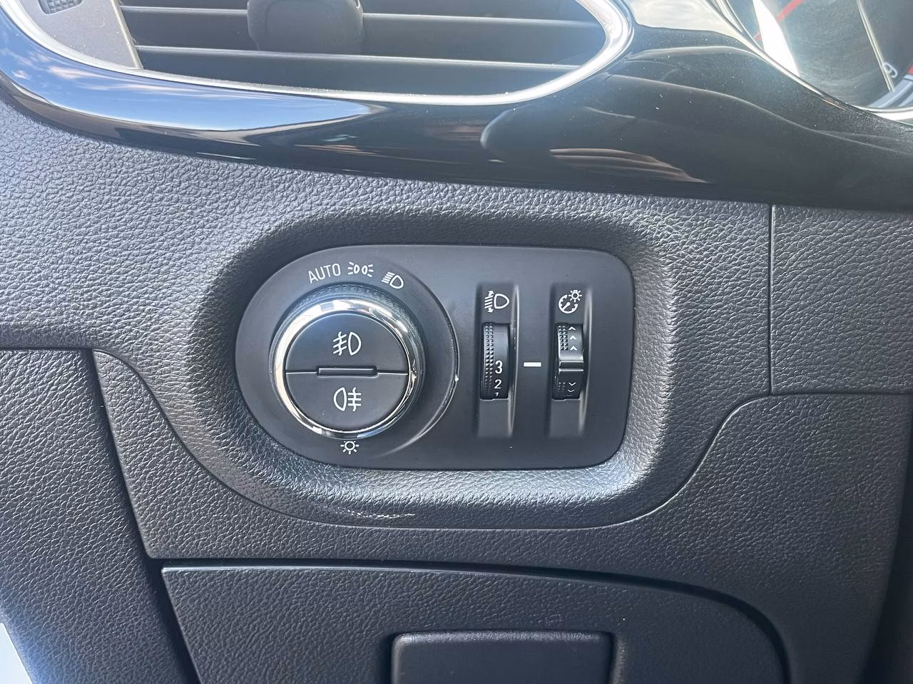 Opel Astra фото 13