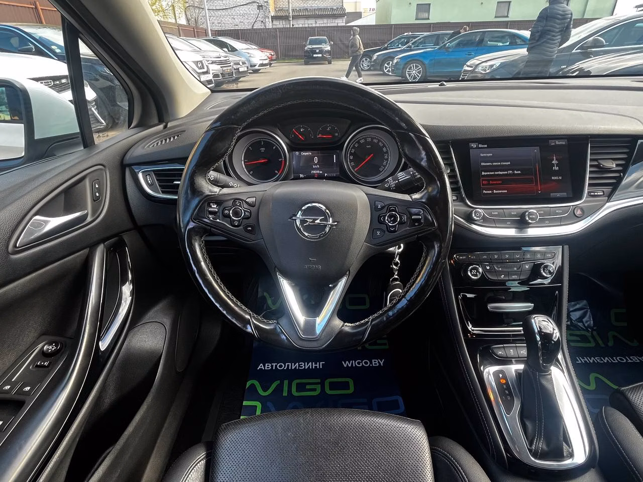 Opel Astra фото 20