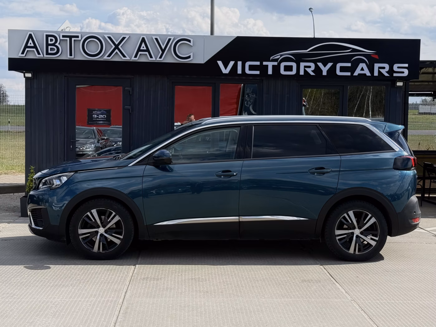 Peugeot 5008 фото 2