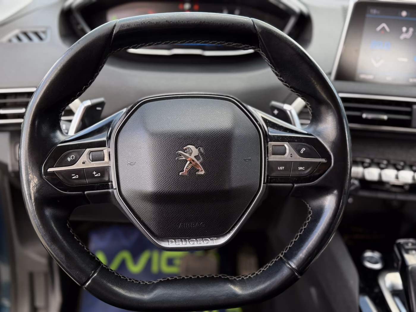 Peugeot 5008 фото 9