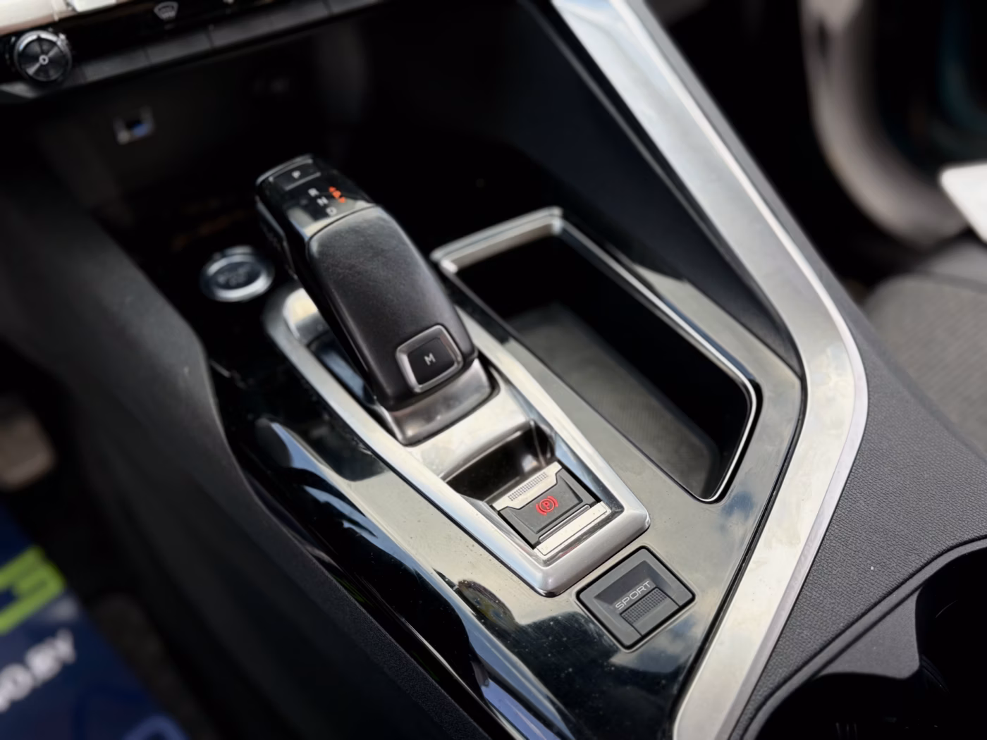 Peugeot 5008 фото 15