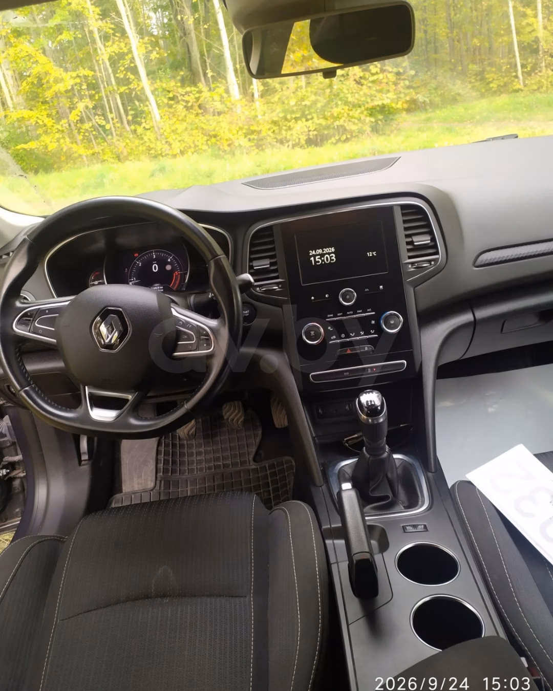 Renault Megane фото 10