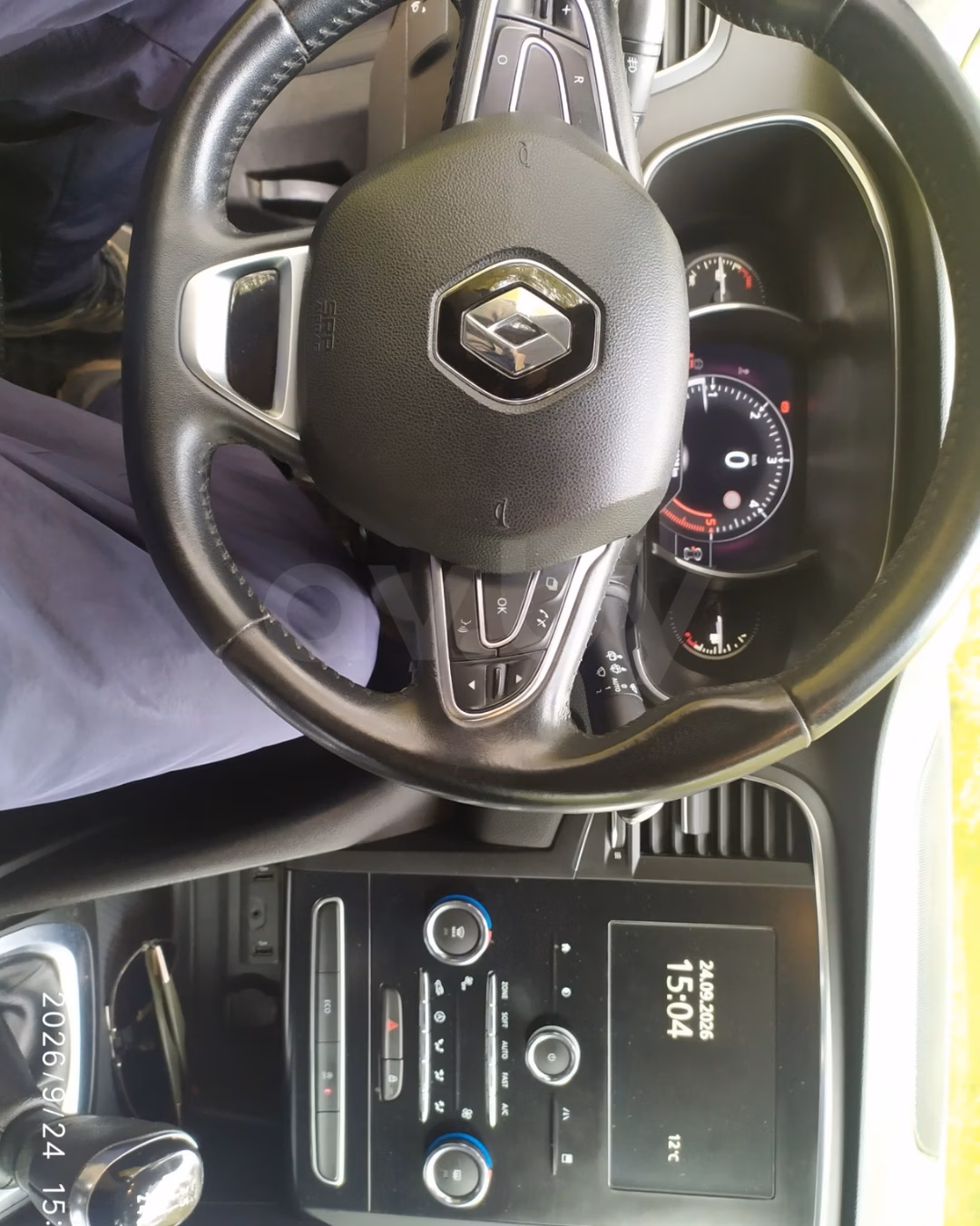 Renault Megane фото 11