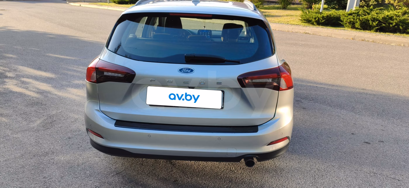 Ford Focus фото 11