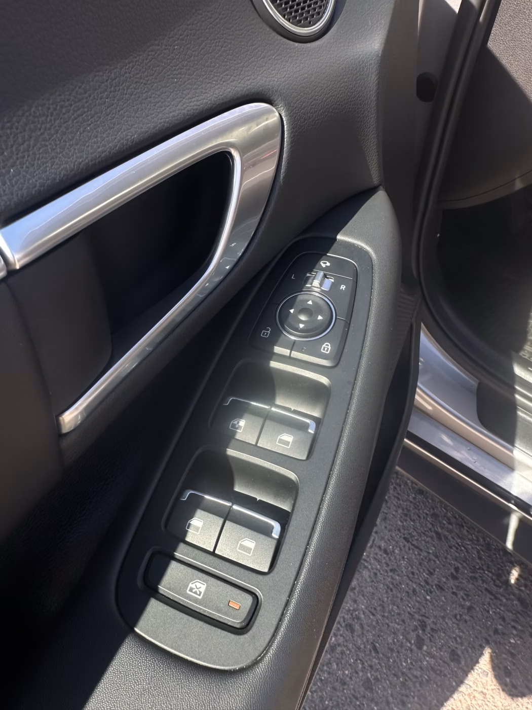 Hyundai Sonata фото 11