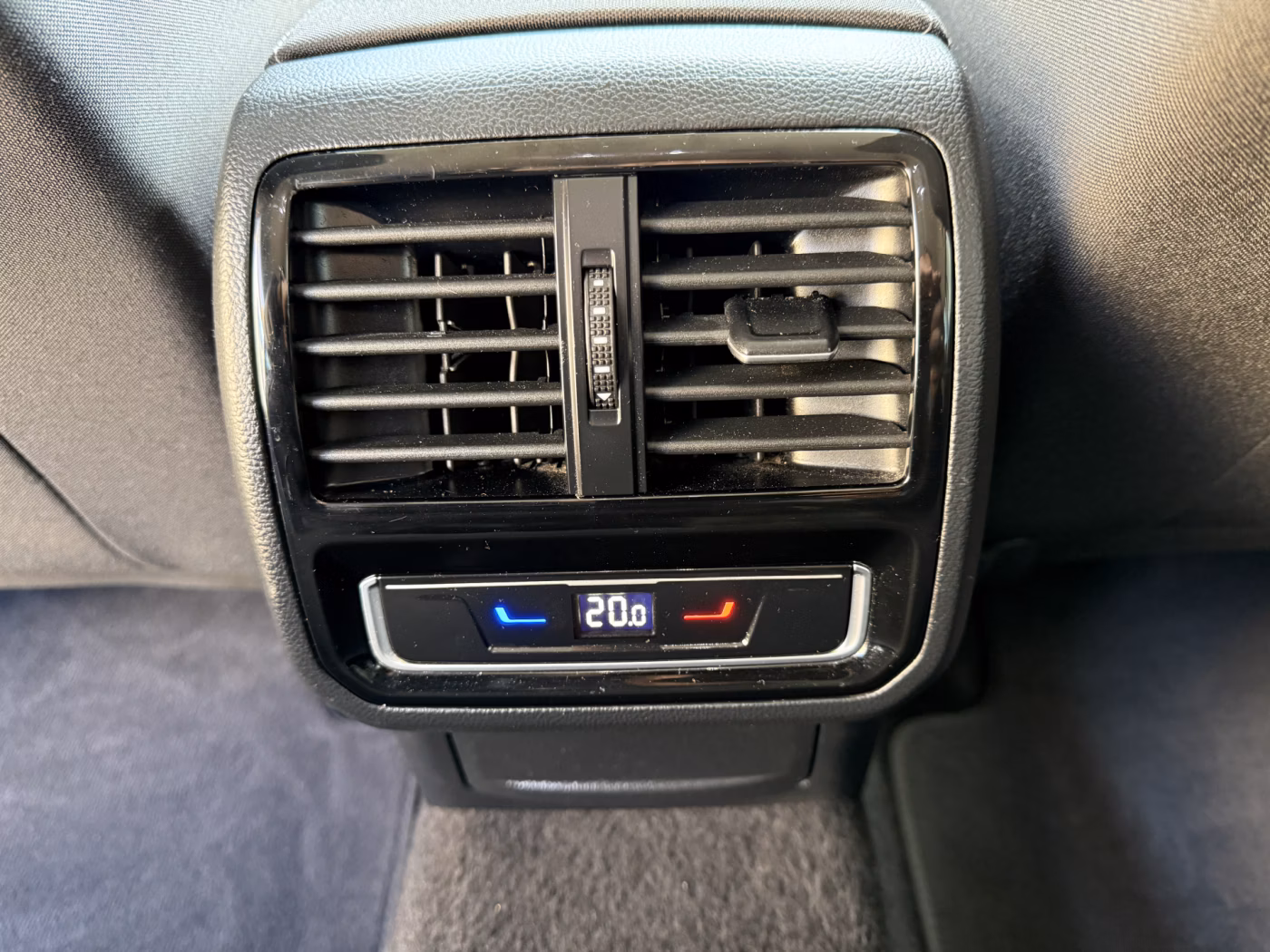 Volkswagen Passat фото 13