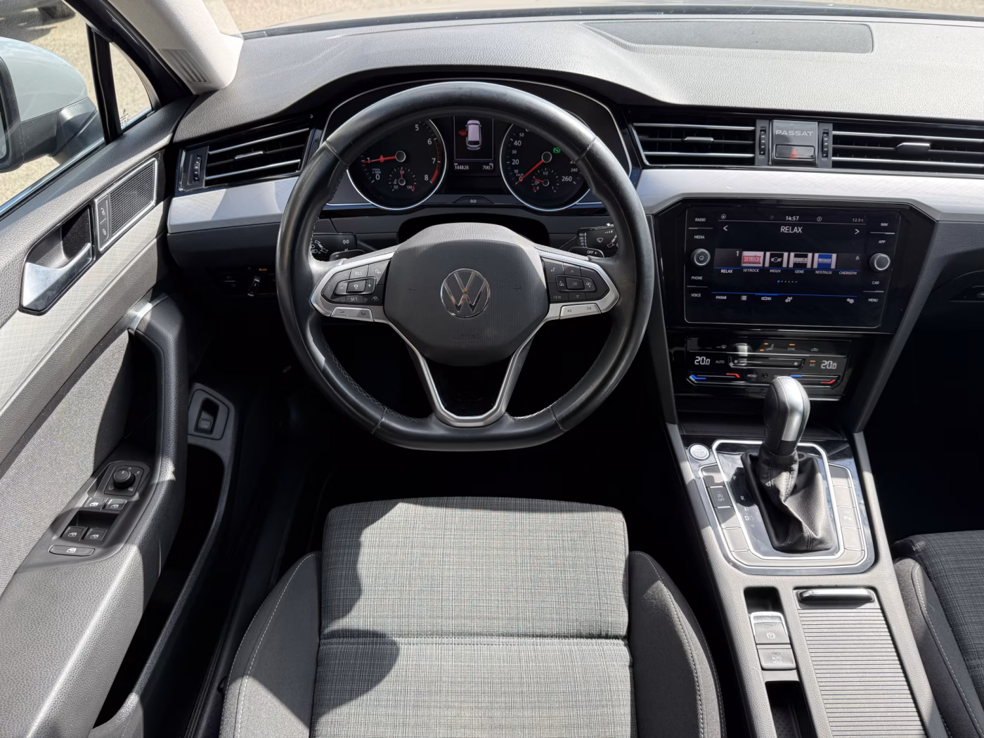 Volkswagen Passat фото 15