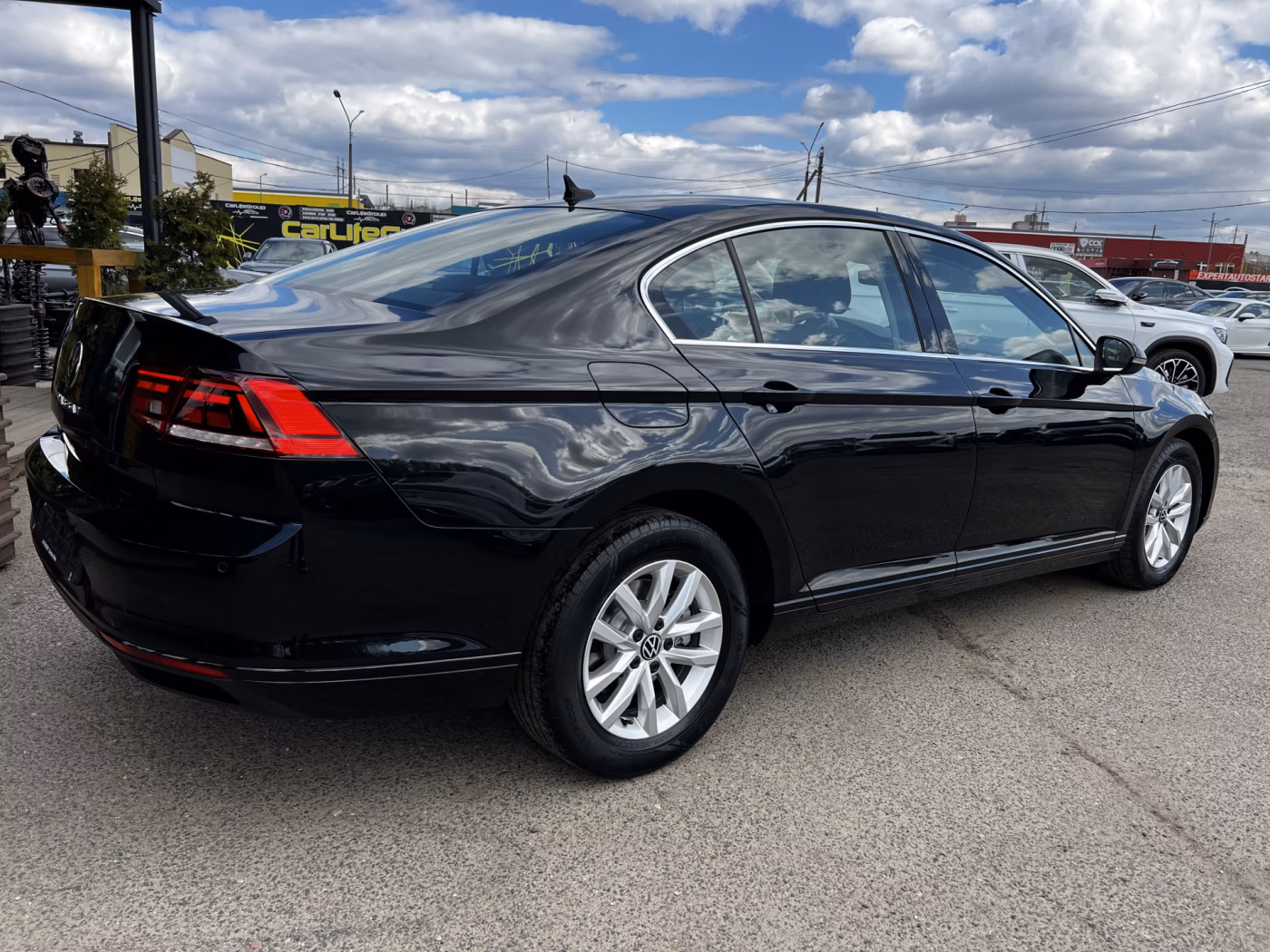 Volkswagen Passat фото 8