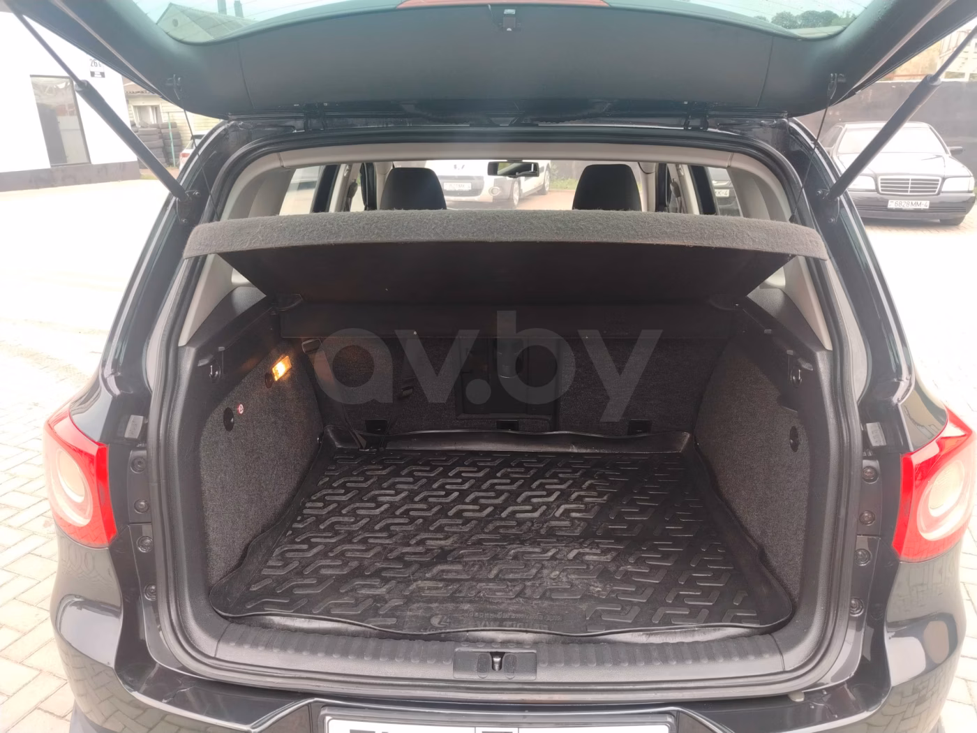 Volkswagen Tiguan фото 9