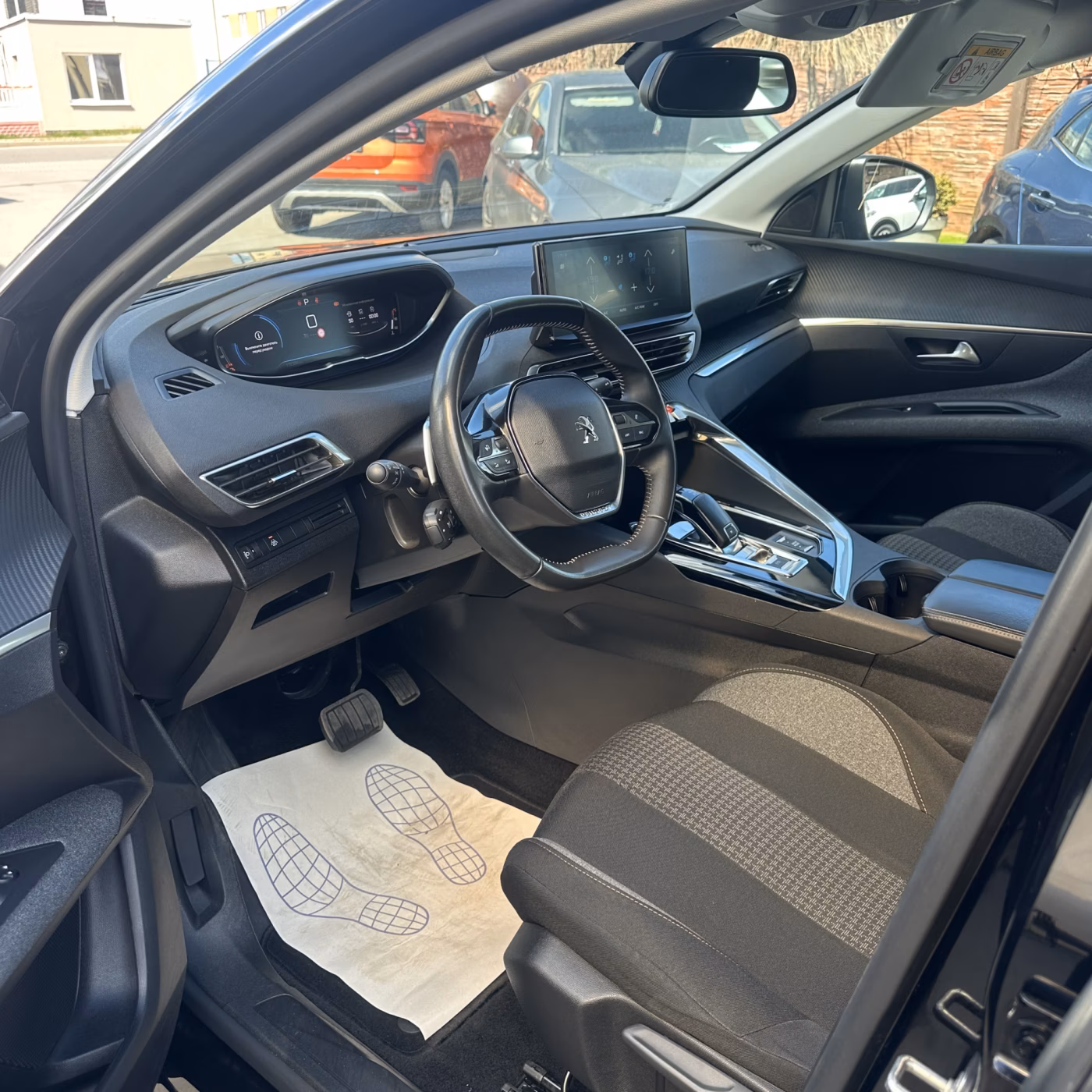 Peugeot 3008 фото 11