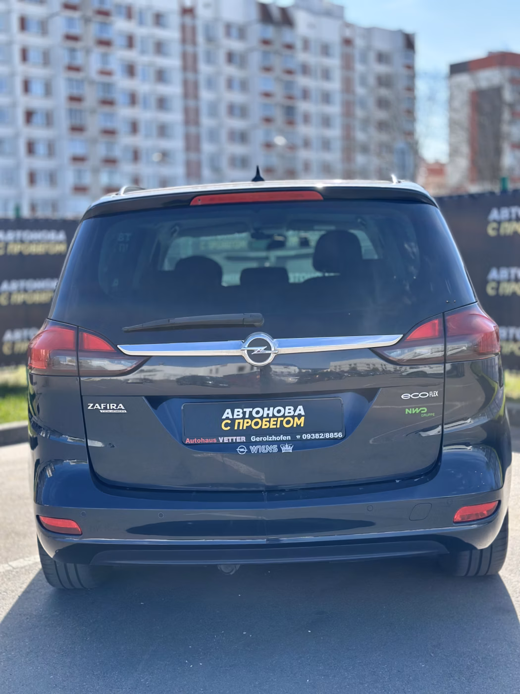Opel Zafira фото 6