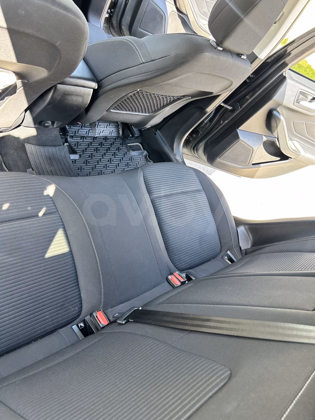 Ford Focus фото 10