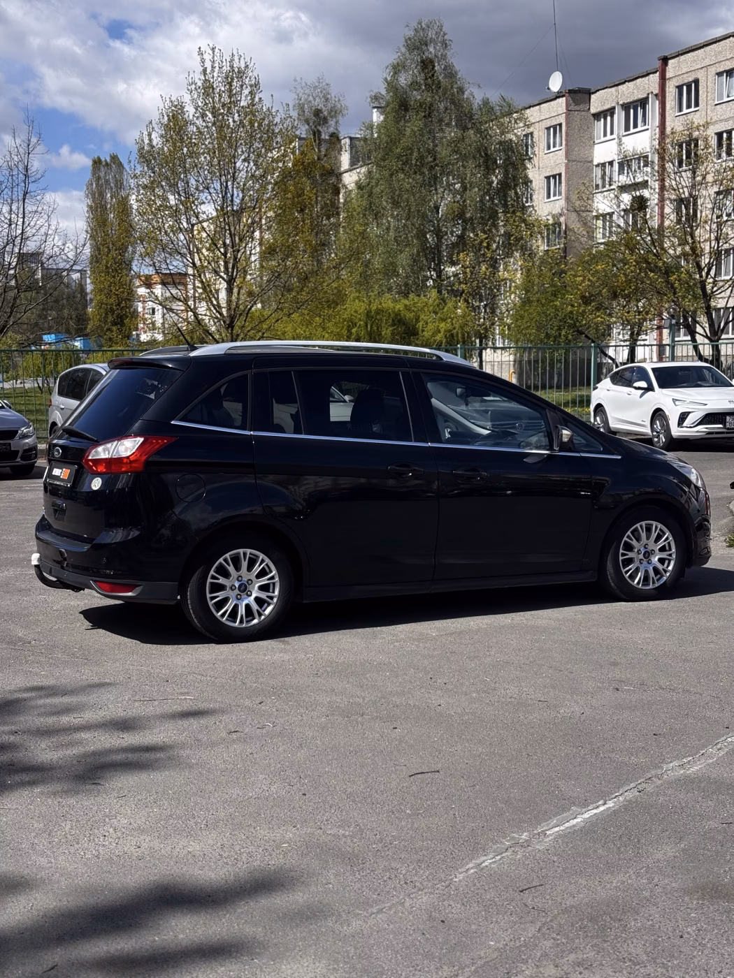 Ford Grand C-Max фото 6
